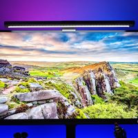 圆偏光，真护眼，舒视蓝护眼屏—飞利浦 EV 27M2N3500UK