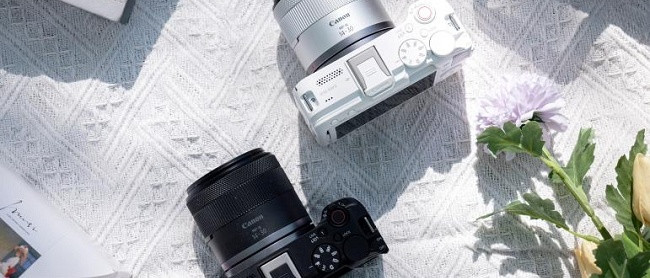 2025相机推荐：佳能R50V轻巧高颜，人像、对焦如影随形