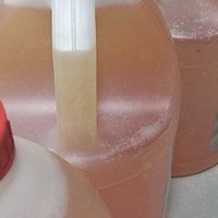 玻璃水去油膜效果显著