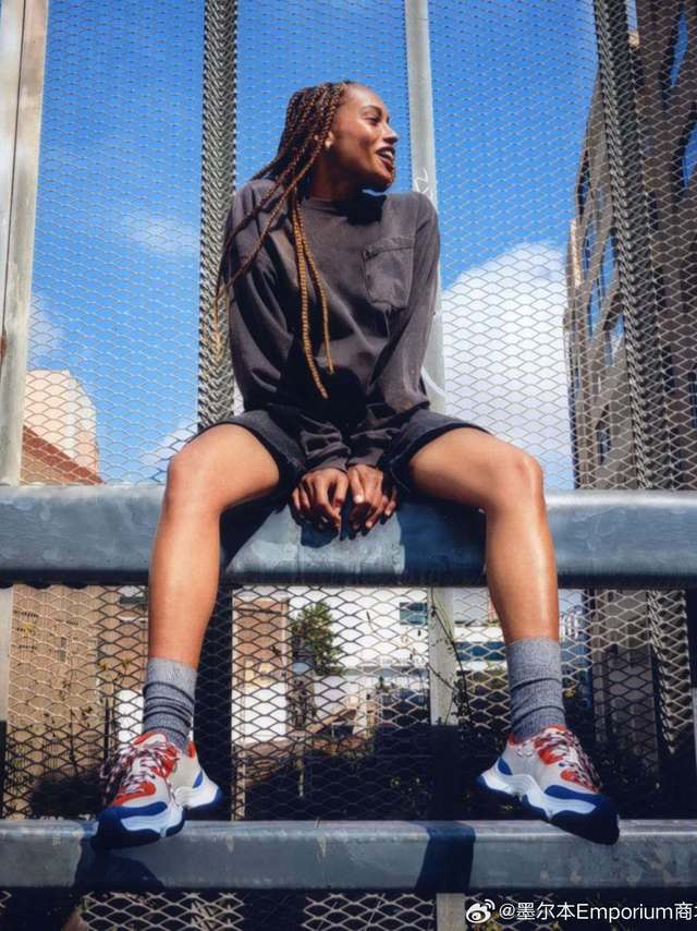 👟 你向上时，连风都愿多赠你三分力。Camper的Karst 2运动鞋，ReXarge泡棉托起你每一次起落。#EmporiumMelbourneAustralia# 📍 店铺位于#墨尔本Emporiu