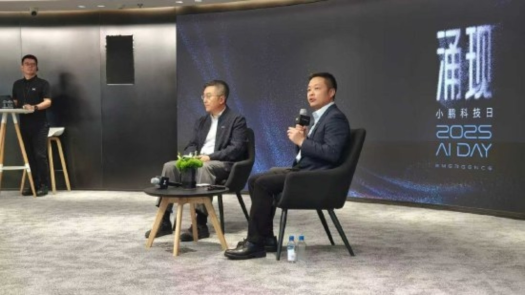 小鹏为何联合高德打造最大Robotaxi 平台 何小鹏：因为以前是老东家