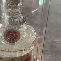 多多700元买的单品没有包装袋,第8代普通五粮液52度的可以吗?