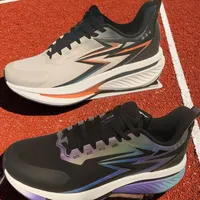 361雨屏8.0跑鞋值不值得买？全网用户观点大PK