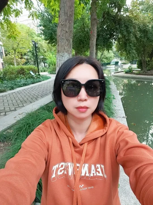 秋天和真维斯特别配