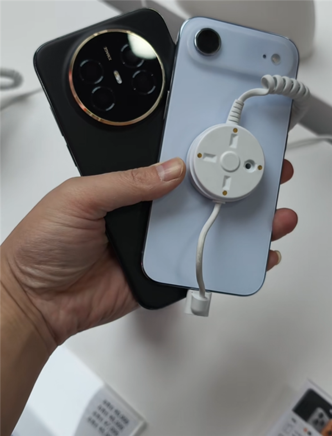 史上最薄Mate直板机！华为Mate70 Air正式官宣：今日预售