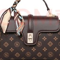 双11解锁爱琴海：小众轻奢包不止是配饰，更是移动的精神海岸