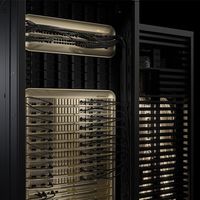 一颗芯片1800W功耗！NVIDIA下代AI服务器液冷就得40万元