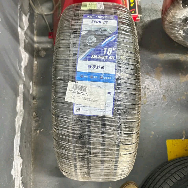 固铂Zeon C7 235/50R18宝马X3专属的静音舒适全能胎