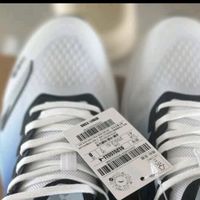 安踏毒刺6：校园运动鞋优选