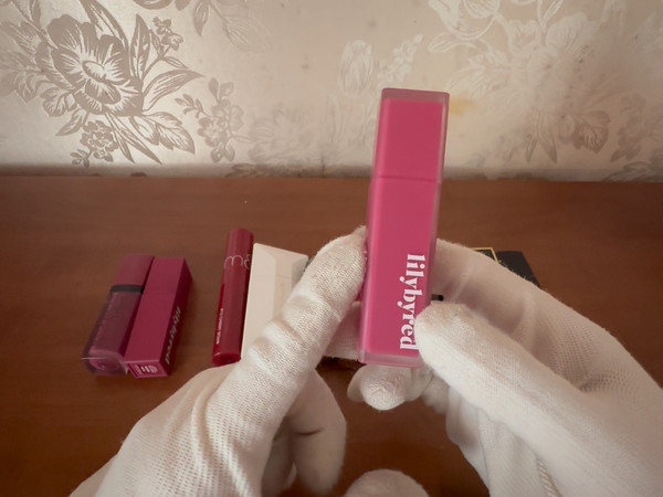 秋冬色唇部彩妆分享，浆果色系二（冬季冷调）