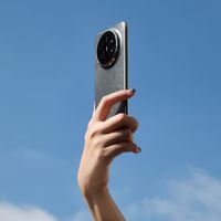 华为Mate 70 Air 轻薄旗舰：Air 的手感，Mate 的体验