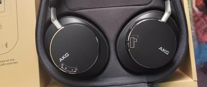 AKG N9：多功能音频伴侣