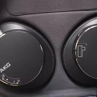 AKG N9：多功能无线耳机