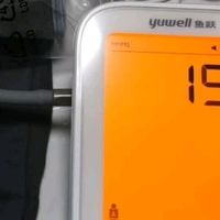 给父母的健康守护:鱼跃680AR电子血压计