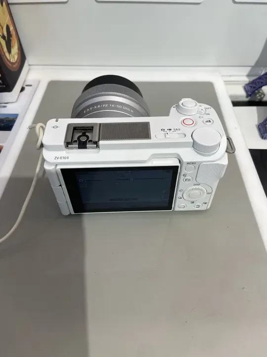 索尼ZV-E10M2轻便高画质摄影摄像全能助手