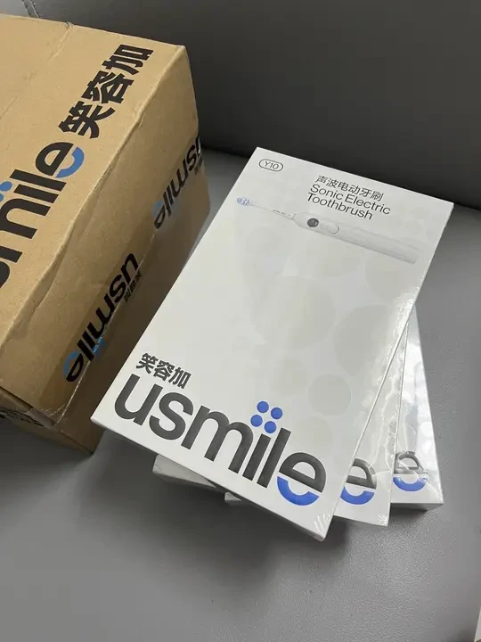 usmile封神！刷完牙齿滑到发光～