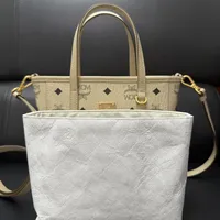 MCM Toni迷你菜篮子：是通勤神器还是智商税？1800+用户观点大碰撞