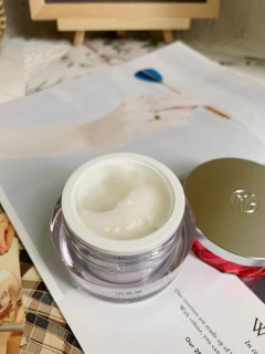 珀莱雅红宝石面霜3.0封神！胜肽抗皱太狠，25+闭眼冲！