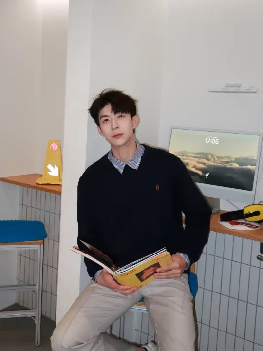 今日OOTD，来自Hush Puppies的满分作业📝