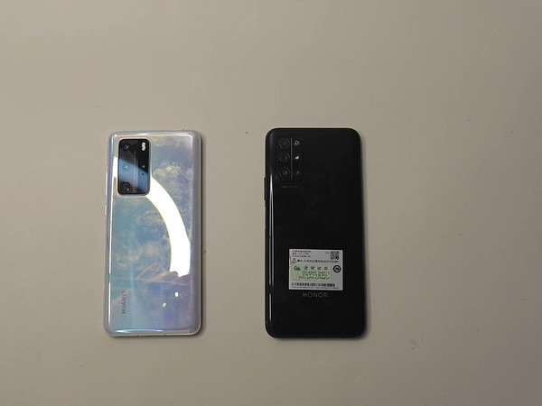 出两部物美价廉的二手手机：华为P40Pro 8+256G 屏幕轻微老化，荣耀30s  8+128G 5G热点机
