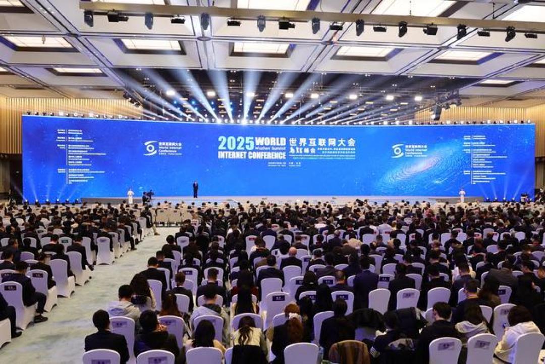 刘强东宣布京东打造全球首个全无人配送站:物流成本或破GDP10%阈值