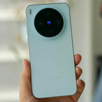 vivo X300价格崩得太快!早买的成了冤种,晚买的赢麻了
