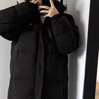 黑色 + 加厚设计，减龄又保暖，学生党、打工人闭眼冲都不踩雷～