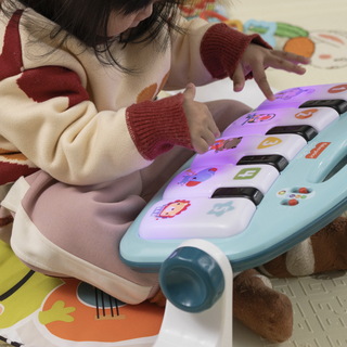 玩具可以开发触觉、听觉与视觉？婴幼儿玩具应该怎么买？