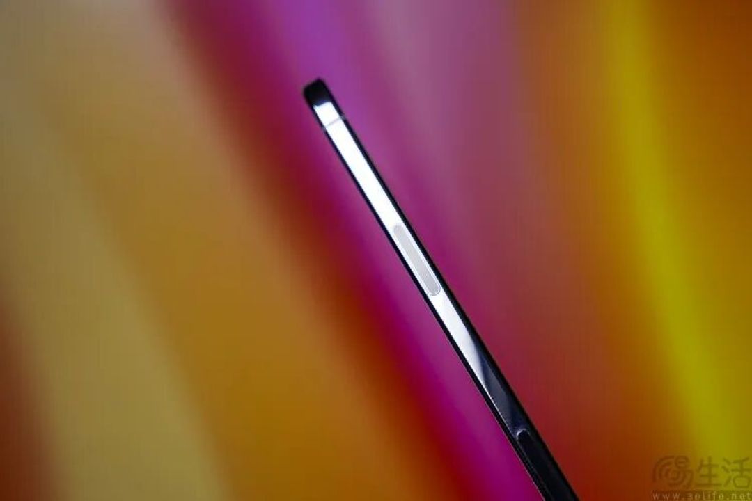 测完iPhone Air，终于知道它为啥“对手”很少了