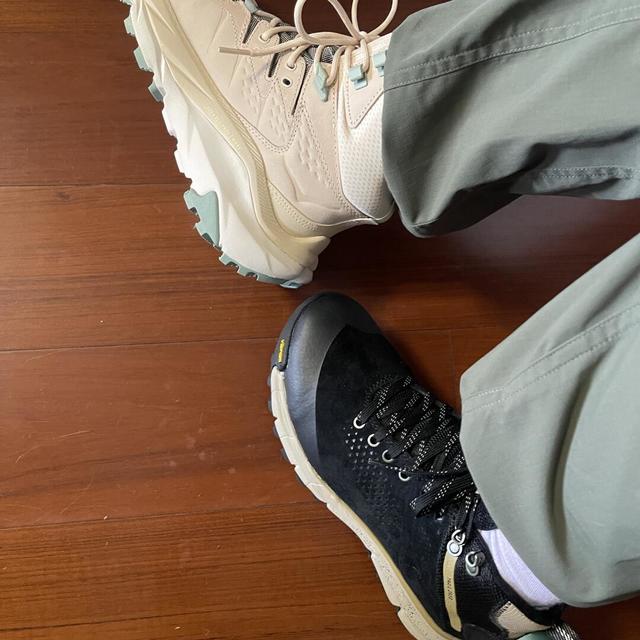 Danner Ridge徒步靴 vs 丹纳山脉之光？户外老炮真实体验告诉你选谁