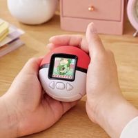 「Pokémon电子鸡」一上市就秒杀，可360度摸摸、还会对你撒娇