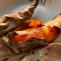 冬天不建议吃太多烤红薯，为什么？