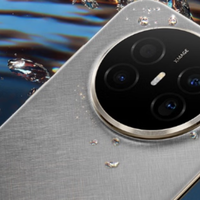 华为亮出“底牌”，6500mAh+昆仑玻璃，给iPhone17Air重力一击