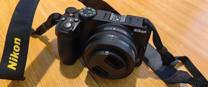 尼康Z30值得入手吗？轻便Vlog神器还是夜景短板？1000+用户观点大PK