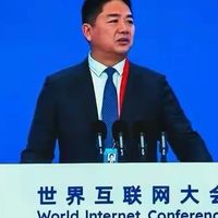 刘强东放大招!明年4月建全无人配送站,66万快递员何去何从?