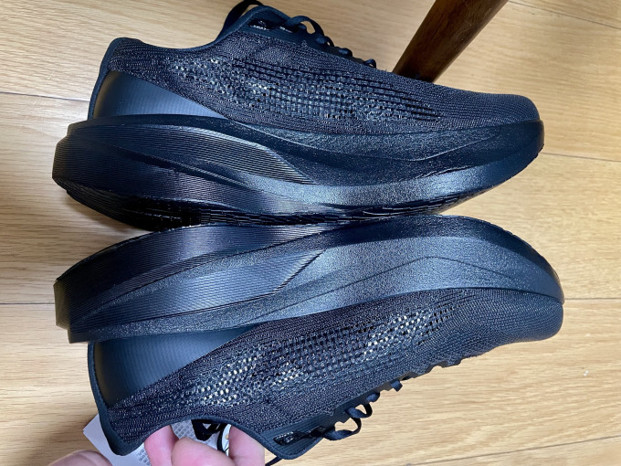 大鲶跑鞋