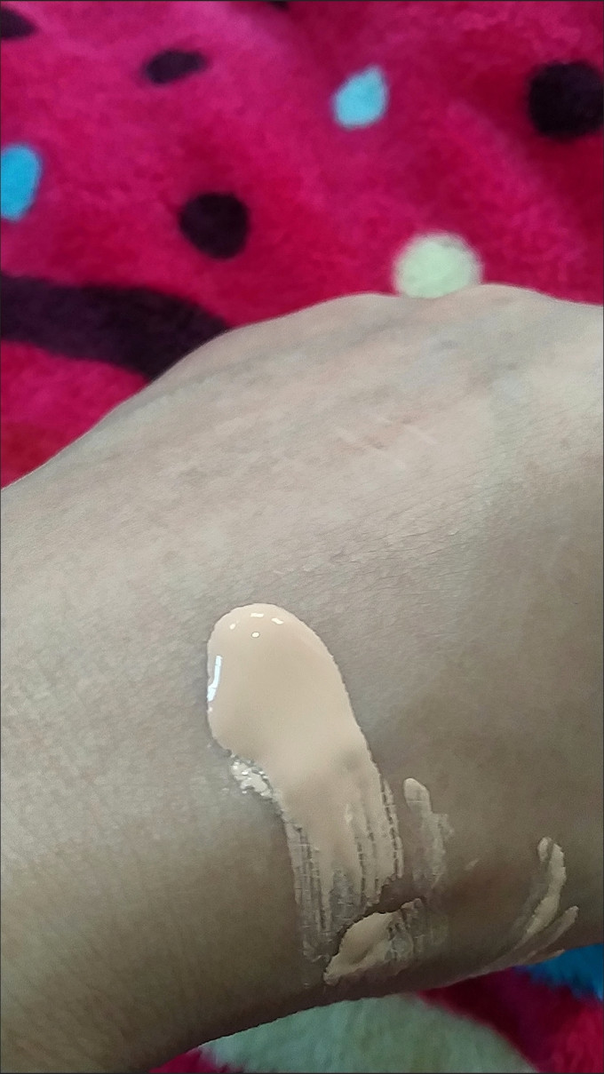 法汀妮粉底液