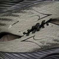 MIZUNO新跑鞋：缓震与回弹兼备