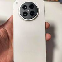 进电梯刷视频手机推荐，实测了四款热门机型，价位3000-4000元！