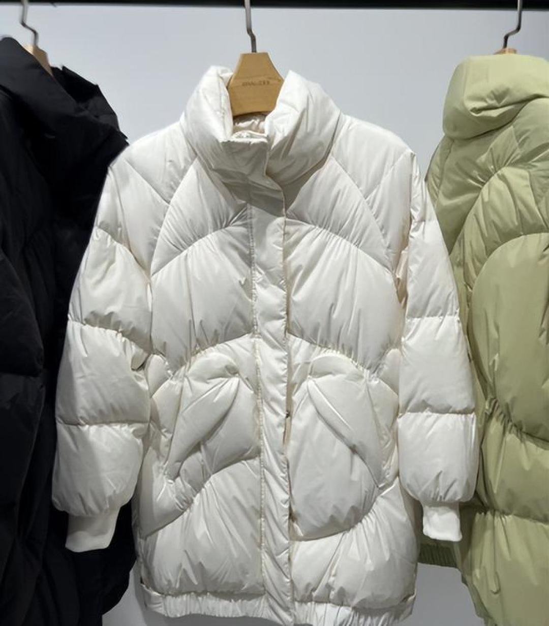 寒冬羽绒服选购指南:零下20℃抗寒攻略与高性价比国货推荐