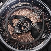 Freak X钌晶款是‘收藏神作’还是‘高价噱头’？30万级腕表争议全解析