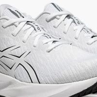 双十一闭眼冲！亚瑟士VERSABLAST 4实测：入门跑者的全能训练鞋