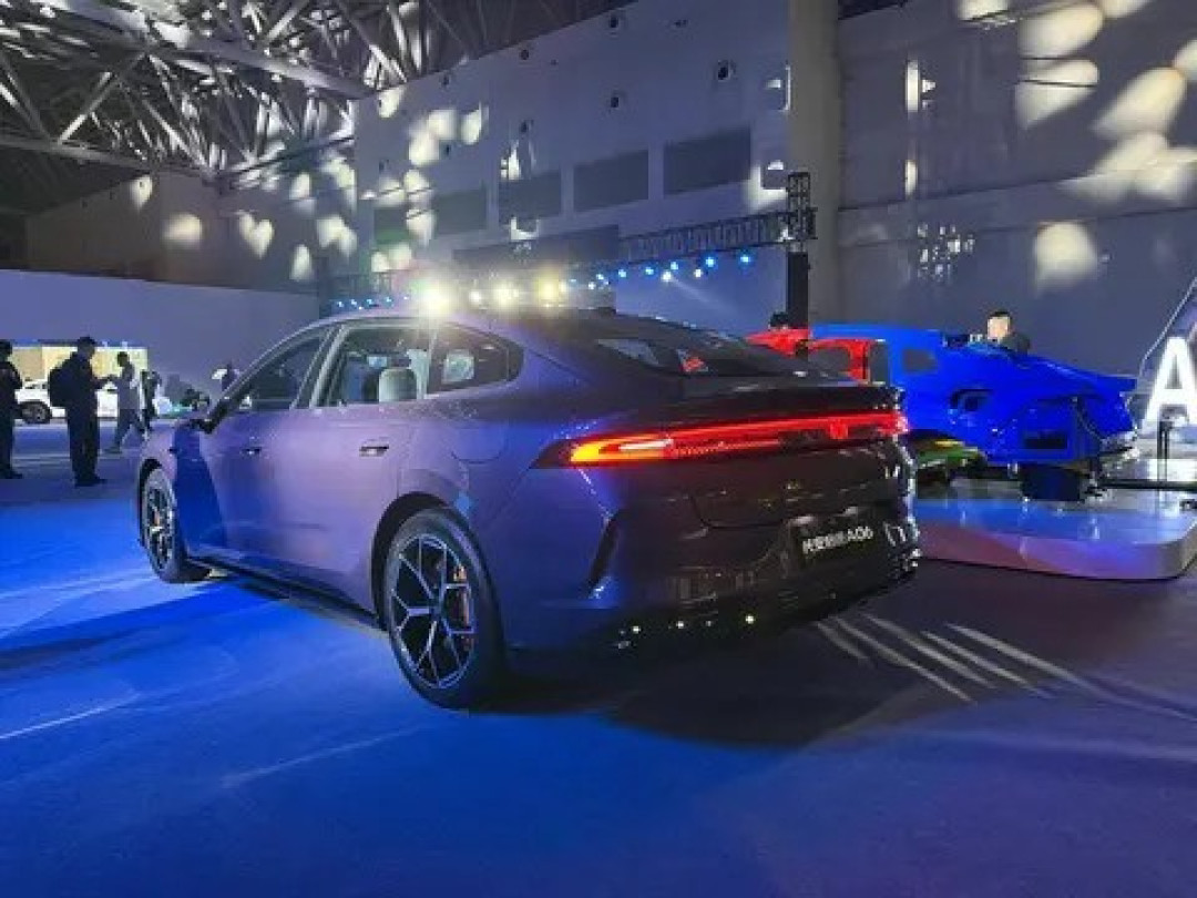 长安启源A06上市,10.99万起售,搭载激光雷达与超快充