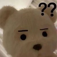 女生头发沙发怎么护理？抹头发的精油哪种好？