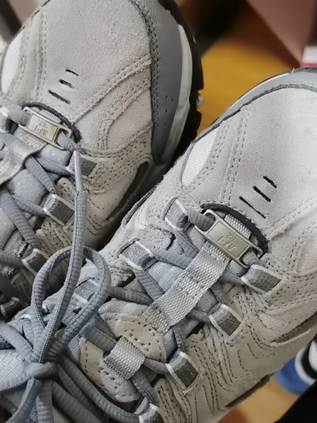 双11买的斯凯奇登山鞋很棒