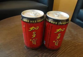 加多宝凉茶，解腻降火好帮手！