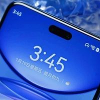 华为目前降价很猛的一款手机，512GB+100W，从4699元跌至2042元