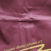 纯羊毛面料西装，舒适挺括