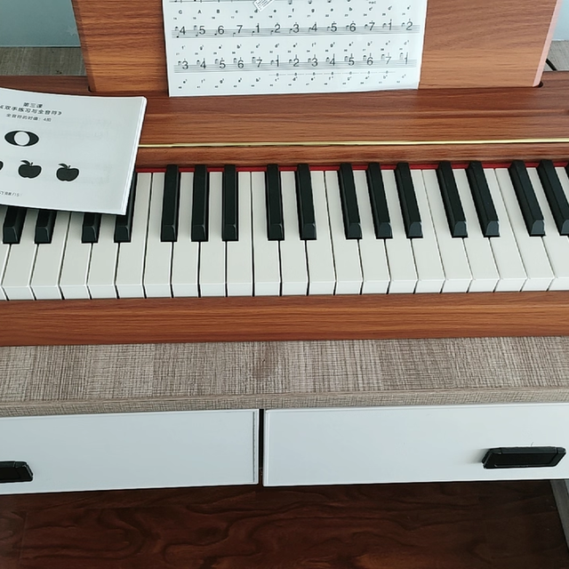 重锤手感 + 原声质感！betsy 贝琪 B351Pro 的音质体验​