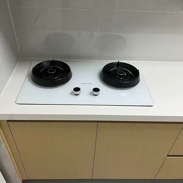 小熊白色猛火灶｜颜控厨房的本命灶具！